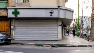 Im Schatten der Bomben: vom Apotheker zum Taxi-Fahrer Im Schatten der Bomben: vom Apotheker zum Taxi-Fahrer