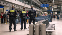 Flughafen, Demonstration, Demo, Afghanistan, Halle, Leipzig, Abschiebung, Polizei