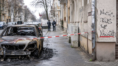 Autobrand, Polizei, Brandanschlag, Auto, Straße, Neukölln, Nazis, Polizei, Straftat, Gewalt