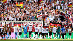 WM, Fußball, Nationalmannschaft, Fans, Fahnen, Deutschland, Weltmeisterschaft