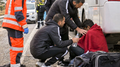 Flucht, Flüchtling, Bus, Spanien, Ceuta, Migration, Marokko, Jugendlicher