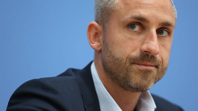Ulrich Siegmund, AfD, Politiker, Rechtsextremist, Neonazi, Pressekonferenz