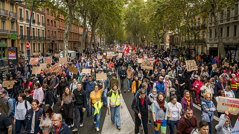 Demonstration, Demo, Protest, Menschen, Frankreich, Bildung, Schule, Allee