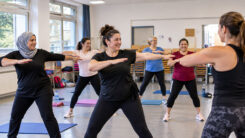 Gesundheit, Sport, Kurs, Turnhalle, Frauen, Kopftuch, Migranten